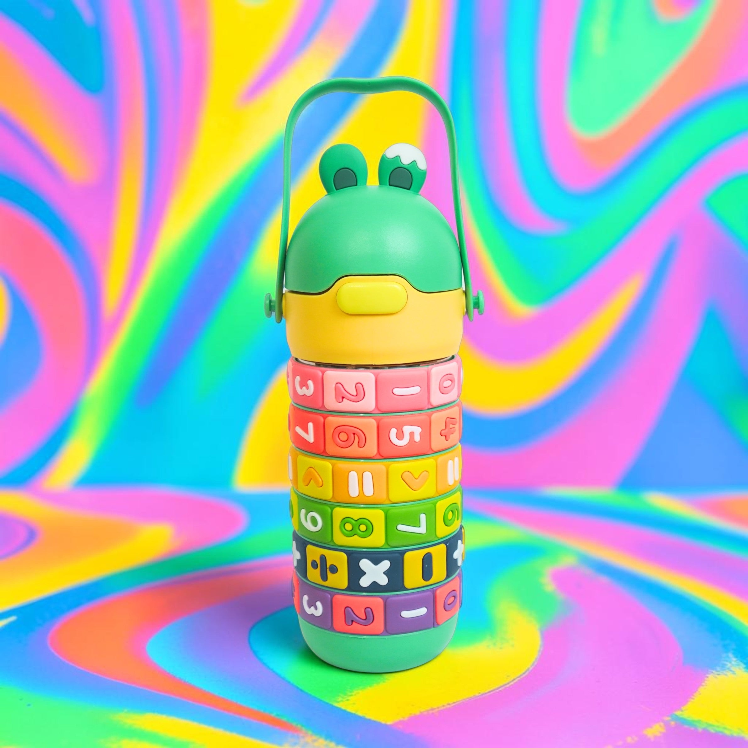 Mango Muffins Brainy Builder puzzle water bottle with froggy cap, rotating number and math rings, and carry handle. 430ml.